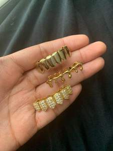 Lujosas dentaduras de plata 925 con moissanita y diamantes VVS, moldeadas a medida, estilo Hip Hop, joyería dental que realza la sonrisa, asequible. - Product Image 3