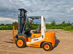 รถยกดีเซล FD30 TCM 3 Tons3 tsges 6เมตรจากญี่ปุ่นใช้สำหรับฟาร์มที่มีส่วนประกอบหลัก - Product Image 3