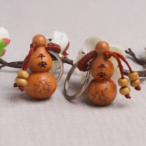 Porte-clés en bois en forme de calebasse avec caractères porte-bonheur, environ 4 cm, cadeau promotionnel portable - Product Image 4