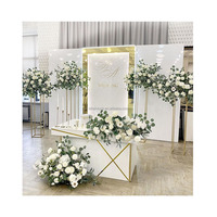 Arrangement supérieur de baril fleurs d'allée blanc Boho pièce maîtresse mariage chérie Arrangements de table