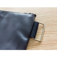 Sac à Tallit sur Mesure avec Broderie Magnifique – Sac Long en Similicuir Souple avec Sangle pour Cadeau Juif