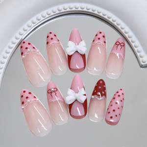 Venta al por mayor de fábrica: 24 uñas postizas 3D con diseño de estrella de mar, punta francesa y puntos de flor de hielo, con pegamento. - Product Image 4