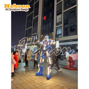 Nuevo Disfraz <span class=keywords><strong>de</strong></span> Robot Transformer Luminoso LED 2026 para Negocios - Product Image 3