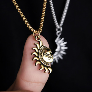 Style vintage Soleil <span class=keywords><strong>Lune</strong></span> Asymétrique En Acier Inoxydable <span class=keywords><strong>Collier</strong></span> Boucles D'oreilles <span class=keywords><strong>Collier</strong></span> De Pareja Zircon Principale Personnalité Couple Accessoire - Product Image 1