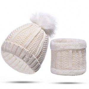 <span class=keywords><strong>Ensemble</strong></span> <span class=keywords><strong>bonnet</strong></span> et écharpe d'hiver tendance pour <span class=keywords><strong>femme</strong></span> et fille, bonnets chauds pour fille, écharpe à pompons, bonnets d'hiver, casquettes tricotées, écharpe - Product Image 4