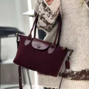 Nouveau sac à main en daim de vachette 2026, sac à bandoulière tendance en cuir véritable pour femme - Product Image 1