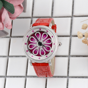 Reloj de Pareja con Esfera Giratoria de Diamantes Good Fortune, Resistente al Agua 30M, Ronda 762, Cuarzo, Cristal de Zafiro, Correa de Cuero - Product Image 4