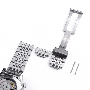 <span class=keywords><strong>Bracelet</strong></span> de montre en acier inoxydable à sept perles <span class=keywords><strong>Bracelet</strong></span> de montre en métal <span class=keywords><strong>Bracelet</strong></span> de chaîne de luxe avec double boucle de sécurité - Product Image 4