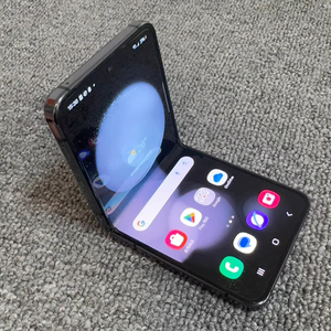 Điện thoại thông minh Samsung Galaxy Z Flip5 6.7 inch đã qua sử dụng, 95% mới, màn hình gập, mở khóa, 5G, bản gốc <span class=keywords><strong>Android</strong></span>, mã F731B F731U F731N - Product Image 4
