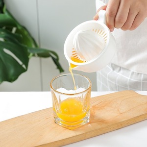 Presse-agrumes manuel avec filtre et bec verseur, extracteur de jus de fruits à pression manuelle pour oranges et citrons verts - Product Image 4