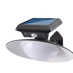 Lampe murale solaire extérieure 12V LED, angle de faisceau de 20 degrés, avec panneau solaire pour l'éclairage de jardin et de cour - Product Image 2