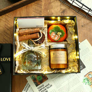 Creative Scented Candle <b>Gift</b> <b>Box</b> Practical Employee <b>Gifts</b> Cross-border Birthday Wedding Guest Favor Set - Product Image 1