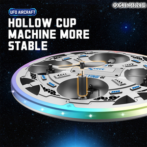 Xu hướng 2025 New arrivals trẻ em DIY <span class=keywords><strong>rc</strong></span> <span class=keywords><strong>Quadcopter</strong></span> ánh sáng lên bay <span class=keywords><strong>UFO</strong></span> Drone đồ chơi cho trẻ em từ Trung Quốc với điều khiển từ xa - Product Image 5