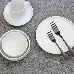 Western Design Porcelain Ceramic <strong>Dinnerware</strong> <strong>Sets</strong> with Minimalist Solid Color and Utensils Kit <strong>for</strong> Home Hotel Restaurant Use - Product Image 4