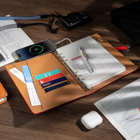 CARDSILK – Coffret Cadeau d'Entreprise Personnalisé avec Logo : Carnet, Batterie Externe et Cadeau de Luxe pour Événements Corporatifs et Cadeaux de Fêtes de Bureau