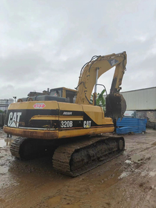 Excavatrice CAT320B d'occasion, pelleteuse Caterpillar 320B - Product Image 4