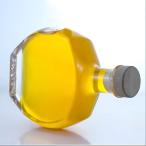 Bouteille en verre rond à facettes extra clair de 700 ml et 750 ml avec bouchon en liège pour spiritueux, <span class=keywords><strong>vodka</strong></span>, whisky - Vente en gros - Product Image 4