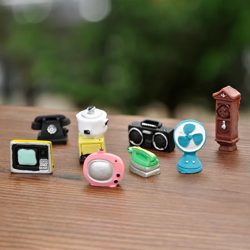Diy Doll House Accessories Mini Retro Appliances Miniature TV set Radio Rice Cooker Fan Clock Telephone Model Toy Kids
