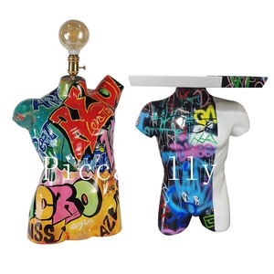 Decorazione <span class=keywords><strong>per</strong></span> mobili interni disegno colorato in fibra di vetro lampada femminile nuda scultura del corpo della donna - Product Image 2