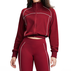 Conjunto Deportivo Informal Vintage para Mujer, Diseño 2 en 1 de Alta Gama, 100% Nailon, Holgado y Ajustado para Correr y Hacer Ejercicio - Product Image 4