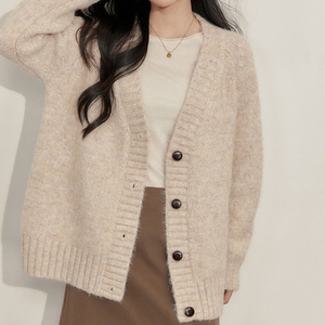 <span class=keywords><strong>Cardigan</strong></span> Oversize in Maglia Morbida <span class=keywords><strong>Beige</strong></span> da <span class=keywords><strong>Donna</strong></span> - Top Casual e Confortevole per Tutti i Giorni - Product Image 2