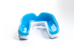 Venta al por mayor de protectores bucales EVA para deportes | Certificado por La FDA, antibacteriano y a prueba de golpes (boxeo/Rugby/fitness) - Product Image 2