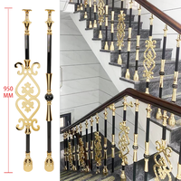 Rampe d'escalier moderne de luxe en aluminium avec détails en laiton, accessoires d'escalier extérieur pour constructions de villas