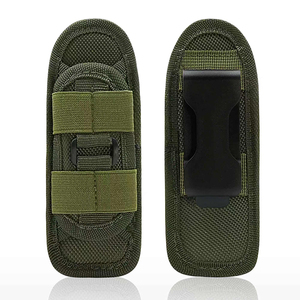 छोटे शुल्क बेल्ट मोंडल टॉर्च, बाहरी गतिविधियों के लिए 360 डिग्री रोटेशन क्लिप के साथ खुला शीर्ष सामरिक फ्लैशलाइट पाउच - Product Image 1