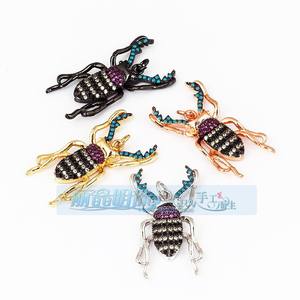 Bijoux bricolage <span class=keywords><strong>en</strong></span> cuivre plaqué or couleur Zircon pendentif accessoires insectes série mites Tenebrae coccinelles abeilles pendentifs - Product Image 5