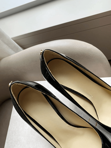 Zapatos de Tacón Alto Jimmy de Alta Calidad, Diseño Abierto, Cuero Charol Liso, Nueva Tendencia de Moda en Venta - Product Image 5