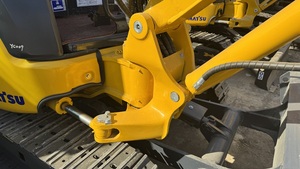 รถขุดขนาดเล็ก Komatsu PC30mr มือสองจากญี่ปุ่น 3 ตัน เครื่องยนต์เดิม กล่องเกียร์ PLC มอเตอร์ ได้รับการรับรอง EPA CE - Product Image 4