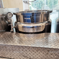 Machine d'émulsification sous vide 300L, homogénéisateur mélangeur automatique en acier inoxydable sanitaire à levage hydraulique pour produits chimiques