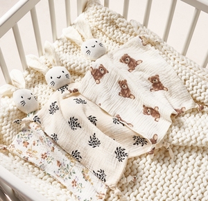 Couverture de sécurité pour bébé de luxe, serviette douce, mouchoir pour bébé, <span class=keywords><strong>doudou</strong></span> apaisant, serviette de confort, motif floral, respirante - Product Image 3