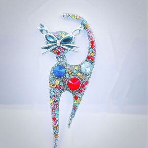 Ramillete europeo y americano transfronterizo retro lindo gatito rhinestone animal broche exquisito collar de diamantes broche al por mayor - Product Image 1