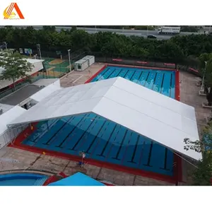 Tente de stade en forme de A pour le basket-ball, le badminton et le tennis avec d'autres accessoires de porte et de fenêtre contre la pluie et le soleil