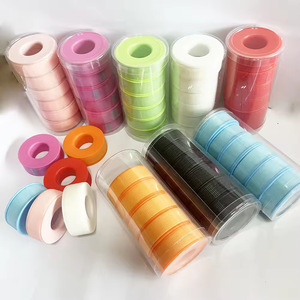 شريط سيليكون ملون مخصص باللون الوردي والأرجواني والأزرق لتمديد الرموش، مناسب للبشرة الحساسة، شريط رموش غير منسوج قابل للتنفس - Product Image 2