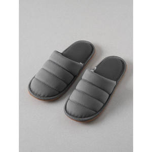 Ox Convex Nubim Home para zapatillas 230 ~ 250 mm para uso en la sala de estar Cómodo y duradero - Product Image 1