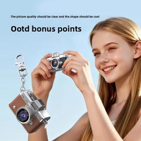 LK-027 Çevirmeli Ekranlı Mini Taşınabilir Yüksek Çözünürlüklü Dijital CCD 5-12MP TF Kartlı Öğrenci Kamerası