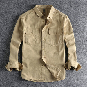 Chemise à manches longues pour <span class=keywords><strong>homme</strong></span>, coupe classique, tissu infroissable et col rabattable, idéale pour les tenues décontractées et de travail. - Product Image 2