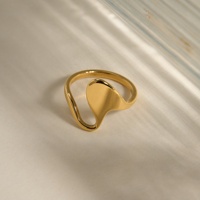 Dazan NOUVEAU Bague Tendance Plaqué Or 18 carats PVD en Acier Inoxydable Super Brillant, Design Vintage Ligne Ondulée, Bijou Danseuse de Ballet