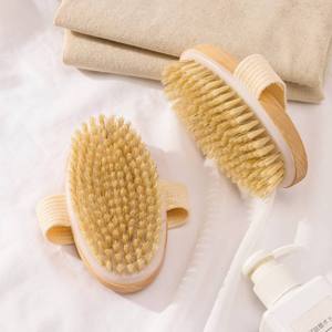 <span class=keywords><strong>Brosse</strong></span> de douche <span class=keywords><strong>anti</strong></span>-<span class=keywords><strong>cellulite</strong></span> à main à prise confortable <span class=keywords><strong>Brosse</strong></span> de corps ovale exfoliante en <span class=keywords><strong>bois</strong></span> à poils de sanglier naturels - Product Image 5