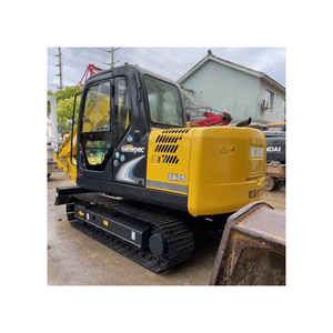 Excavadora usada Kobelco SK75 de 35 toneladas con componentes básicos, motor y caja de cambios, peso operativo de 7 toneladas, segunda mano - Product Image 1