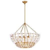Lustre en verre floral blanc de Murano fait à la main pour décoration de mariage élégante