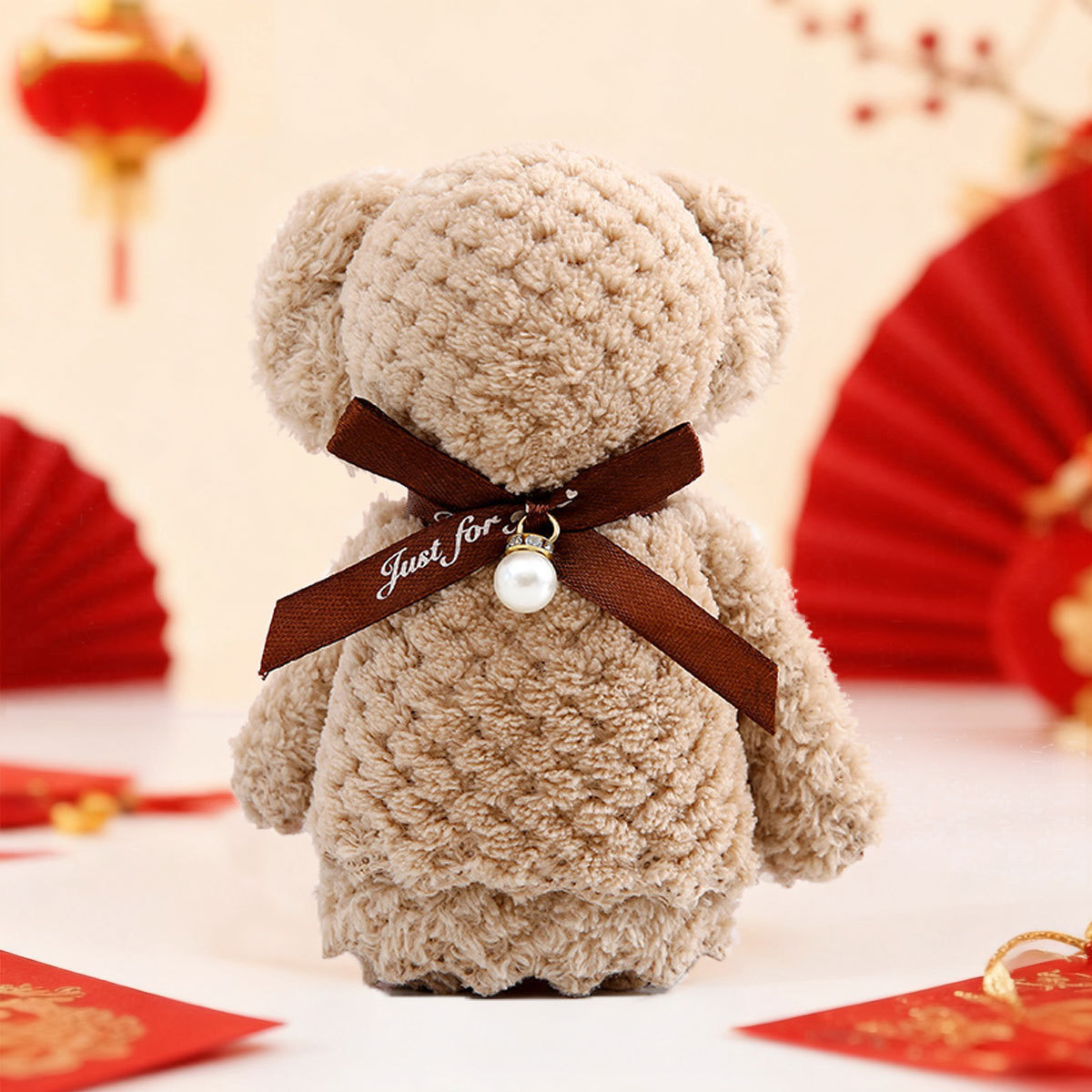 Pearl bear camel