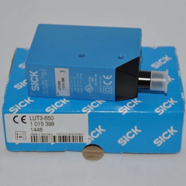 1 unit brand new and original New Fluorescence Sensor LUT3-650 1015398 FREE SHIPPING PLC
