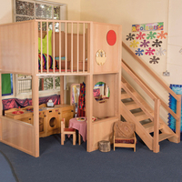 Équipement de terrain de jeu intérieur sûr et écologique personnalisable Jeu en bois conçu par des professionnels pour les enfants