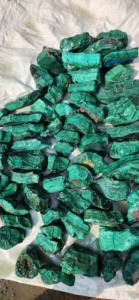 หินมาลาไคต์หยาบแบบปรับแต่งได้มีหลายประเภทใช้หินมาลาไคต์หยาบเกรดธรรมชาติ - Product Image 2