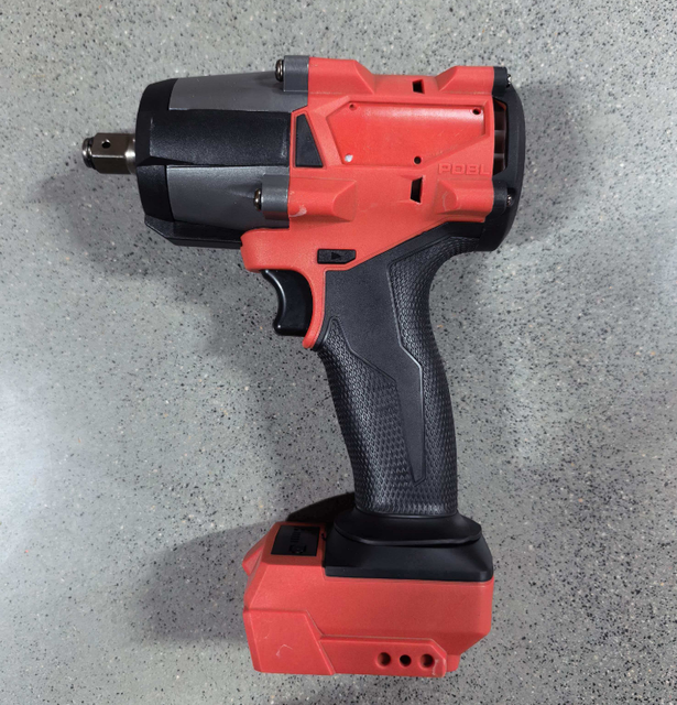 1/2' 700N.m Brushless Torque Wrench Battery-Powered 18V Lithium-Ion Square Drive Heavy Duty Outdoor DIY Grade 3000mAh 12-Month
