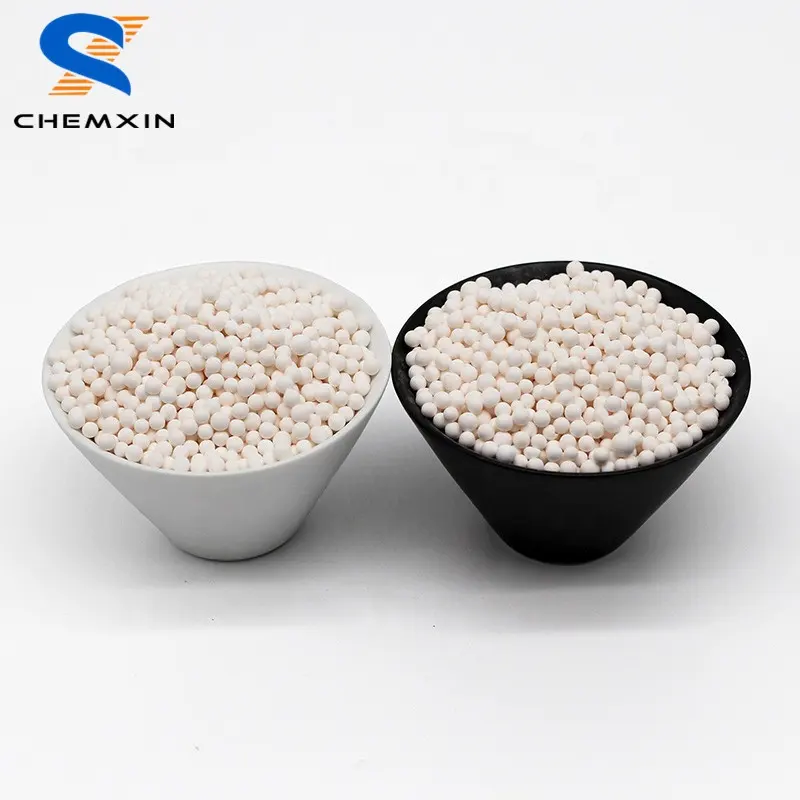 CHEMXIN KA405 탈수 용 공기 분리 흡착제 건조제로서 활성화 된 알루미나 볼 3-5mm 6-8mm