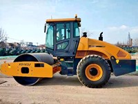 Compacteur à tambour simple XS163J 16 tonnes, hydraulique intégral, largeur de compactage 2130 mm pour la construction de routes et les fondations autoroutières